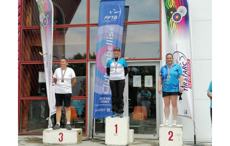Aurélie médaille d'Argent aux championnats régionaux TAE N 