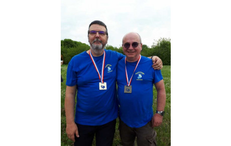 Patrick Champion Régional en Tir Nature, Jean-Marc le talonne en 3éme position