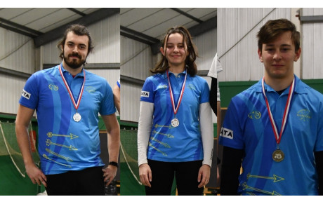 CD Salle/ 18m : Emma et Pierre en Argent, Quentin en Bronze