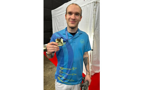 Mickaël sur le podium des Championnats de France Salle/Tir à 18m